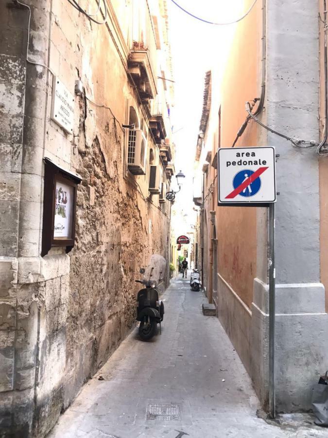 La Casetta Di Ortigia Сиракузы Экстерьер фото